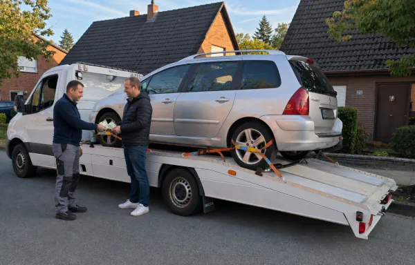 Autoverwertung Oer-Erkenschwick: Fahrzeughalter erhält für sein verladenes Schrottauto eine Restwertvergütung